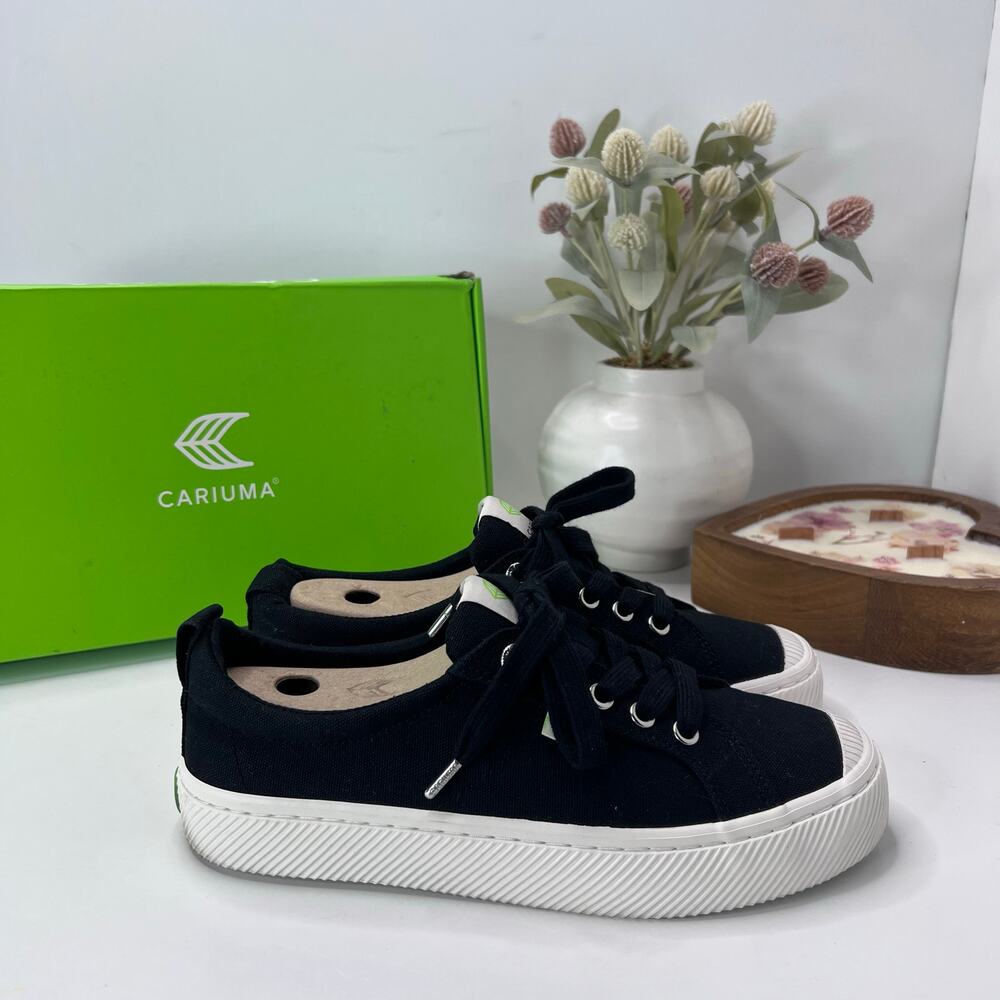 Cariuma OCA Low Casual Canvas Sneaker Black Women's 7.5